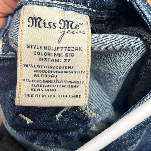 📌Sold on live📌Miss Me Born To Be Boho Ankle Jeans Womens 27 Aztec Frayed Hem - Picture 9 of 16